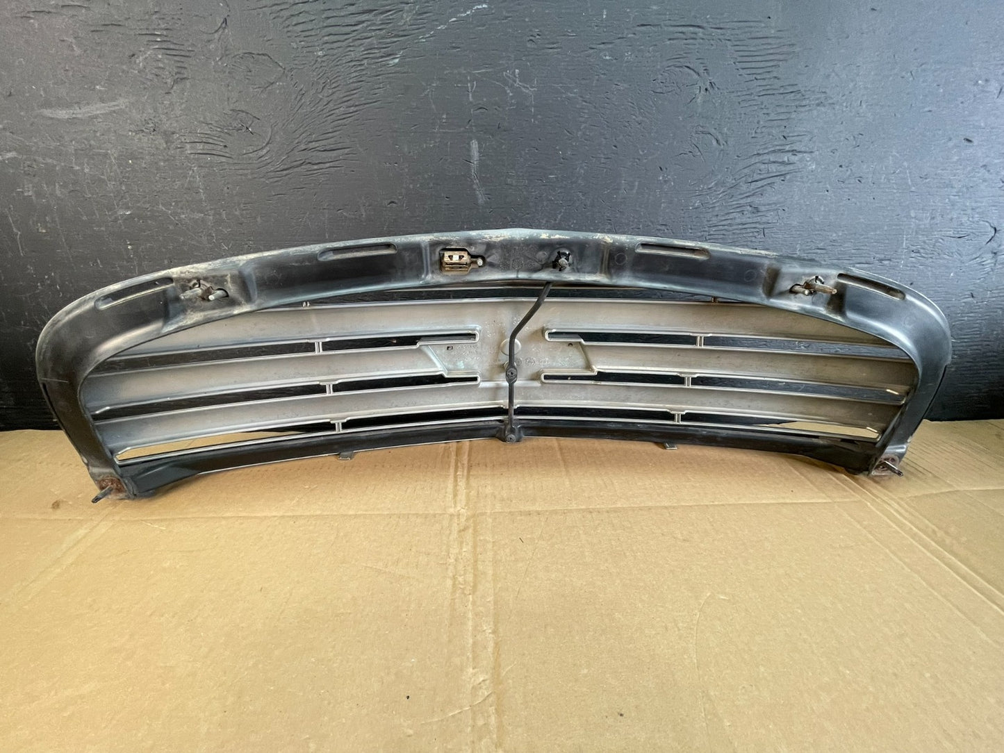 2006 to 2011 Chevrolet HHR Front Upper Grill Grille AC5279 DG5