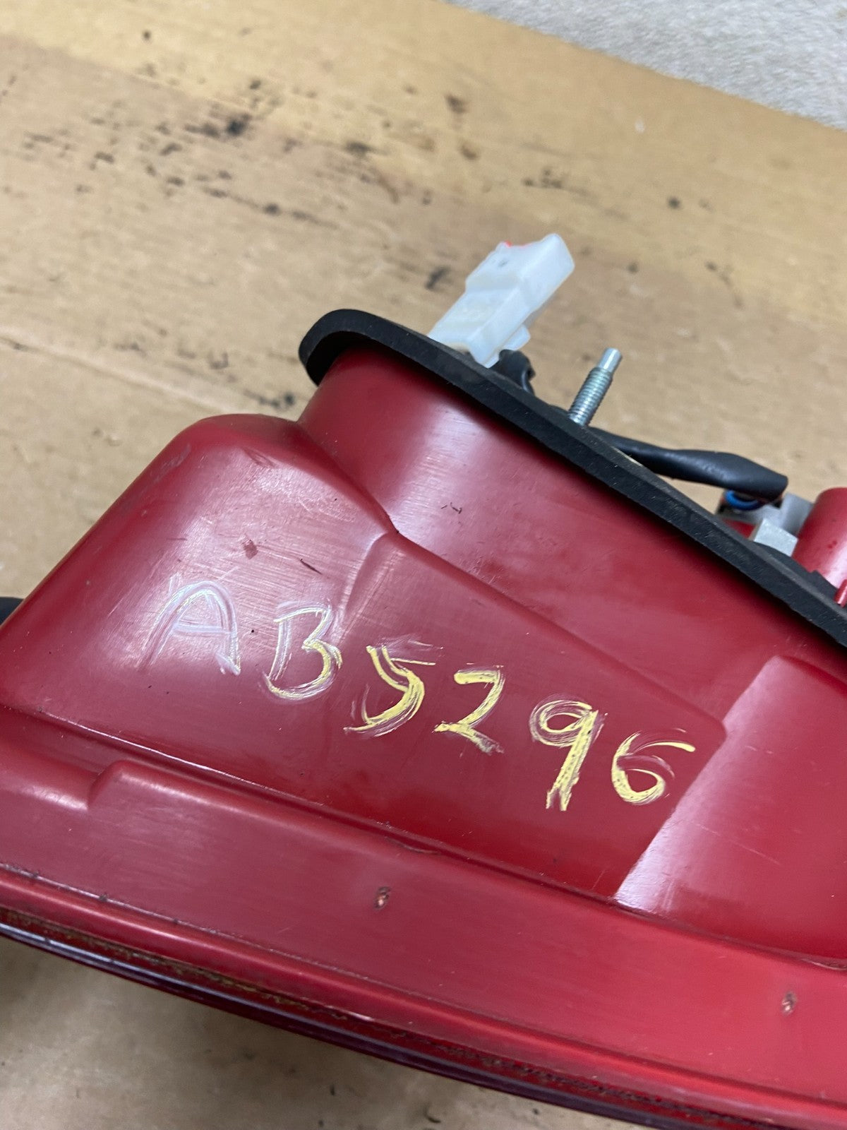2007 2008 2009 Hyundai Santa Fe Left Driver LH Tail Light Inner Oem AB5296 LK7