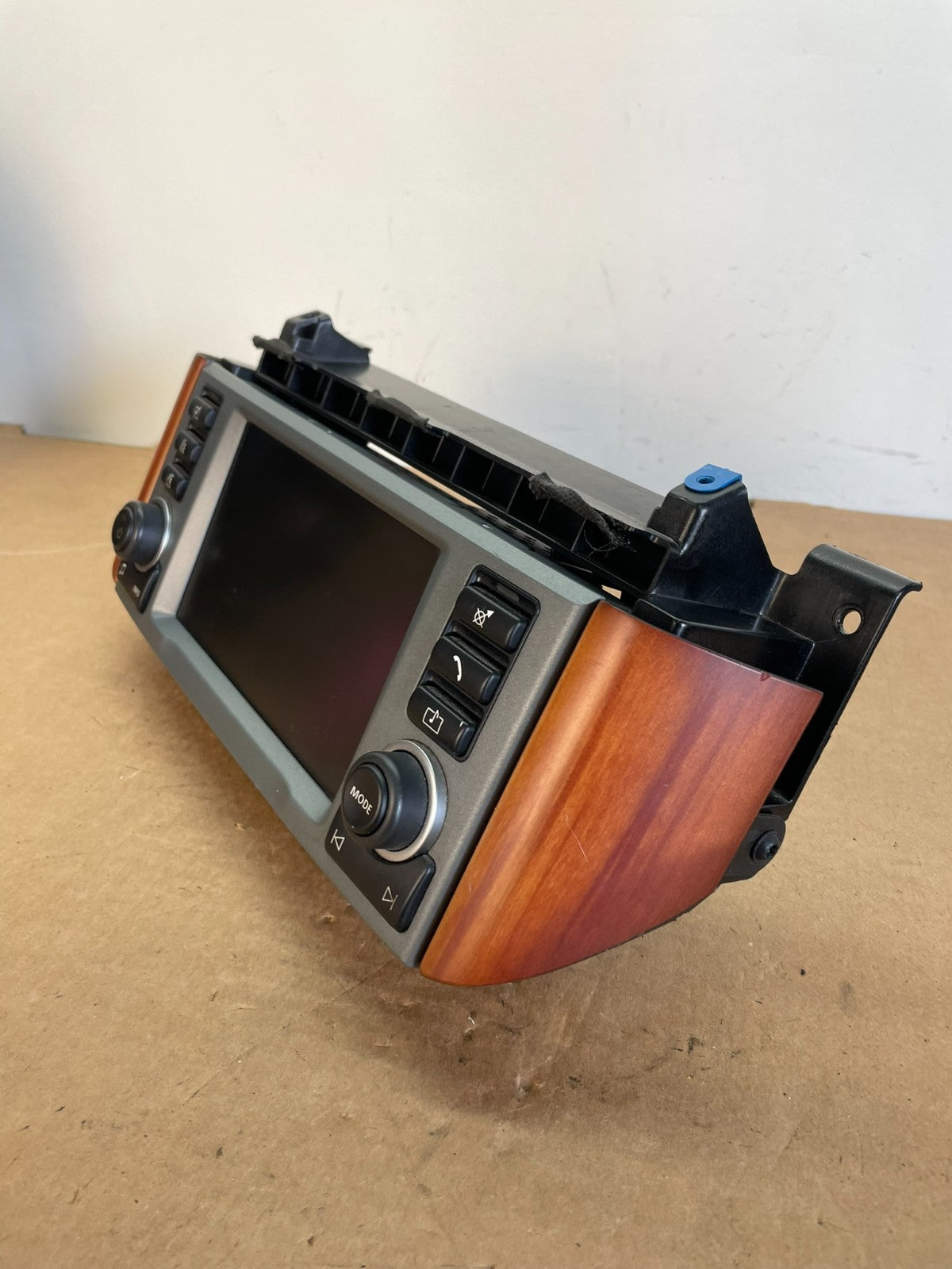 2005 to 2009 Land Rover Range Rover Screen Navigation Radio Display ag0804 DG2