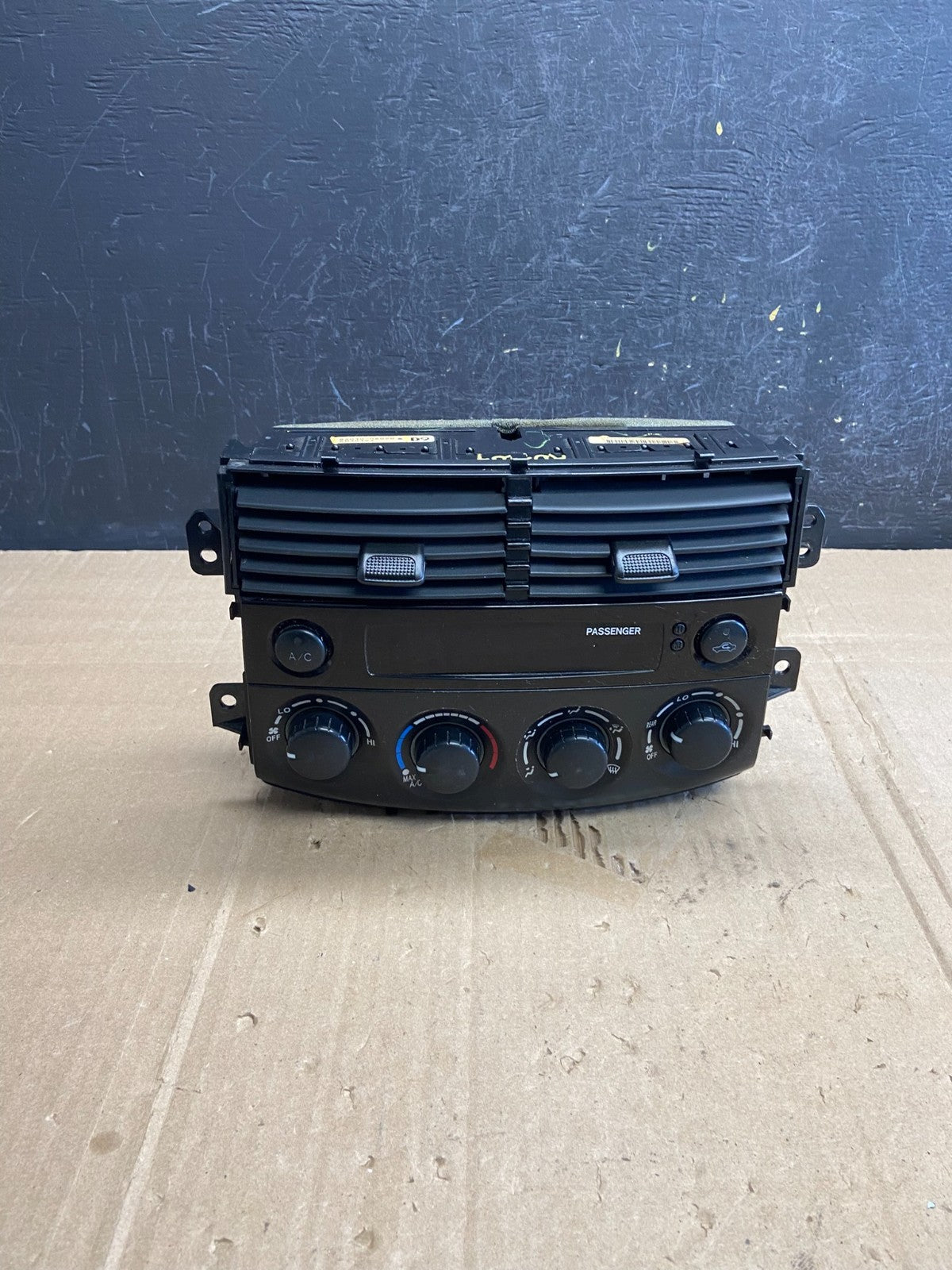 2006 to 2010 Toyota Sienna A/C Climate Heater Temperature Control AD7204 DG0