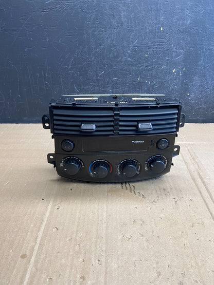 2006 to 2010 Toyota Sienna A/C Climate Heater Temperature Control AD7204 DG0