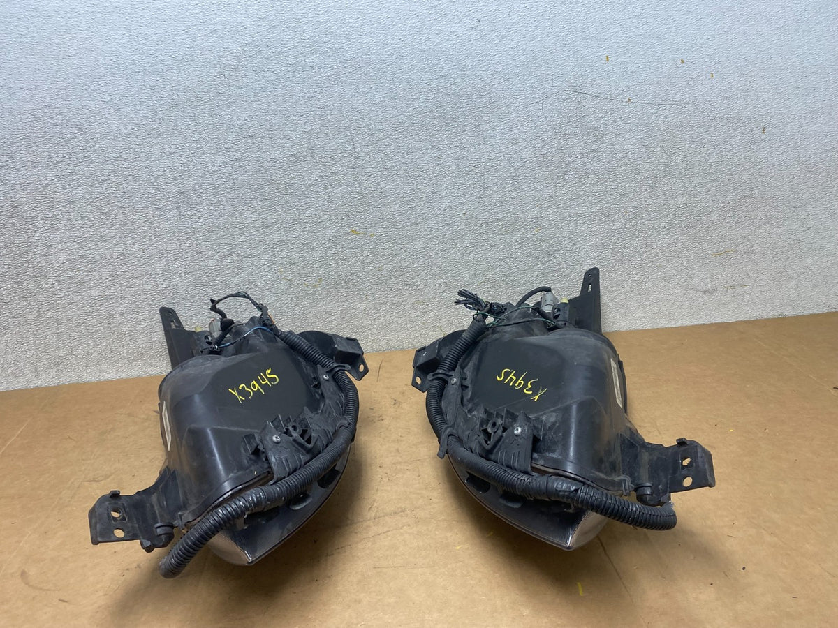 Sedan 2007 2008 2009 Nissan Altima Left+Right Set Headlights X3945 DW14