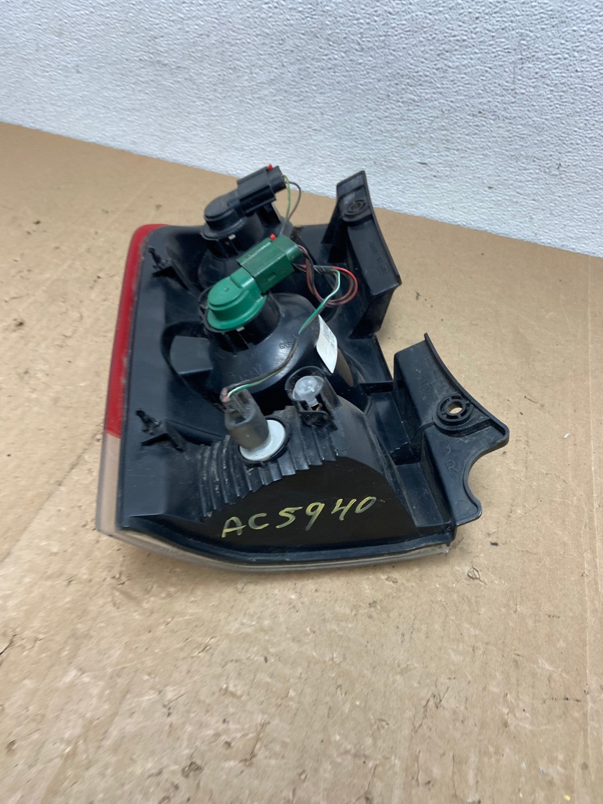 2005 to 2015 Nissan Armada Right Passenger RH Side Tail Light AC5940 LK6