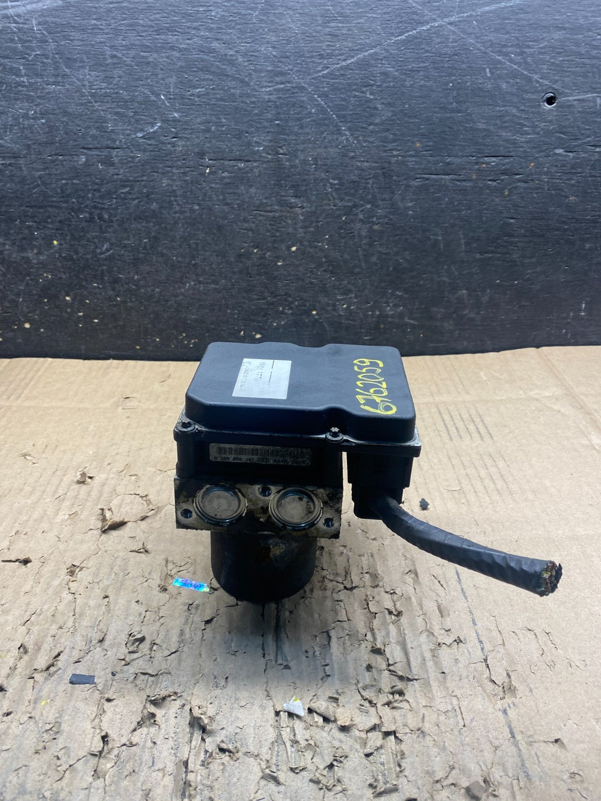 2004 2005 2006 BMW X3 ABS Anti-Lock Brake Pump 3451 6762059-01 OEM W3966 DG1