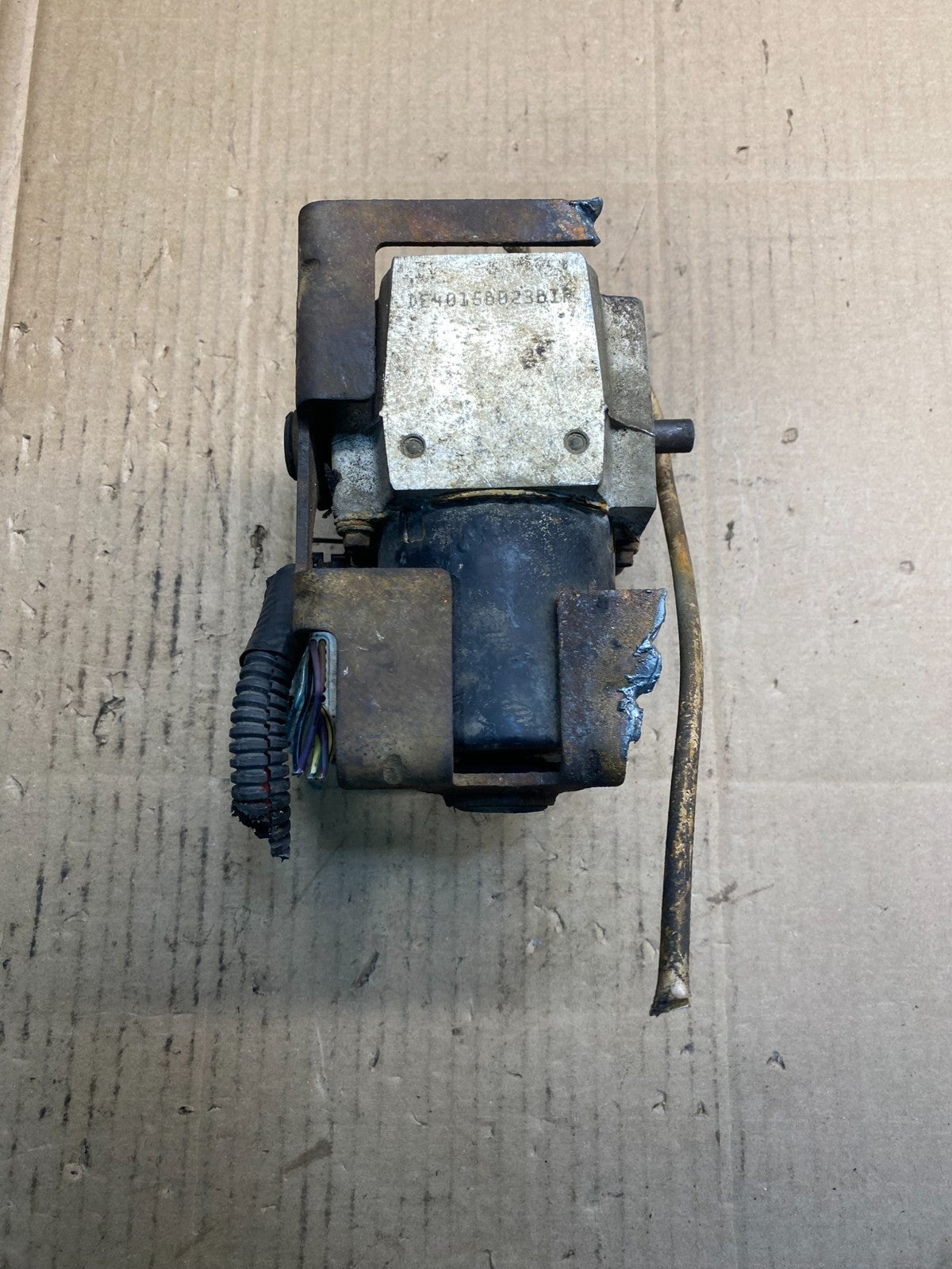2003 - 2005 Chevrolet Silverado GMC Sierra ABS Anti-Lock Brake Module ab2708 DG0