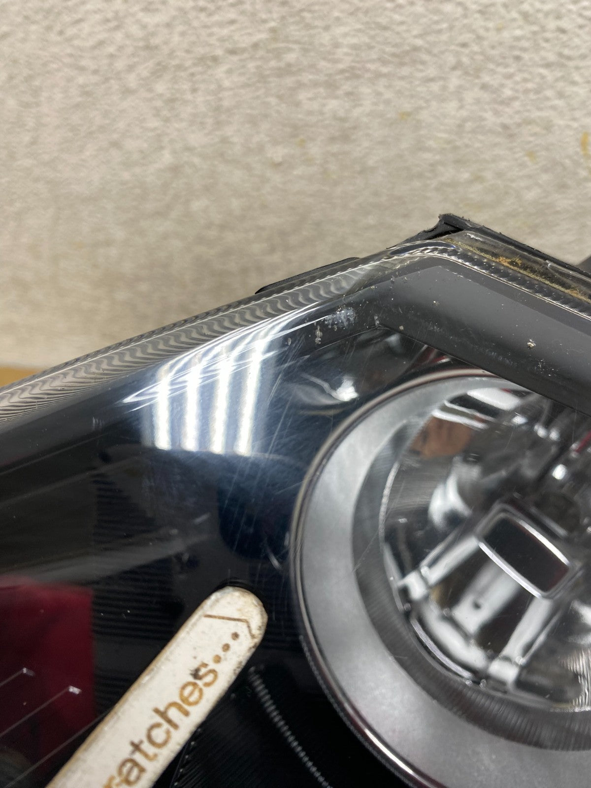 2011 to 2013 Kia Sorento Left Driver LH Side Headlight Halogen AI6715 DW3