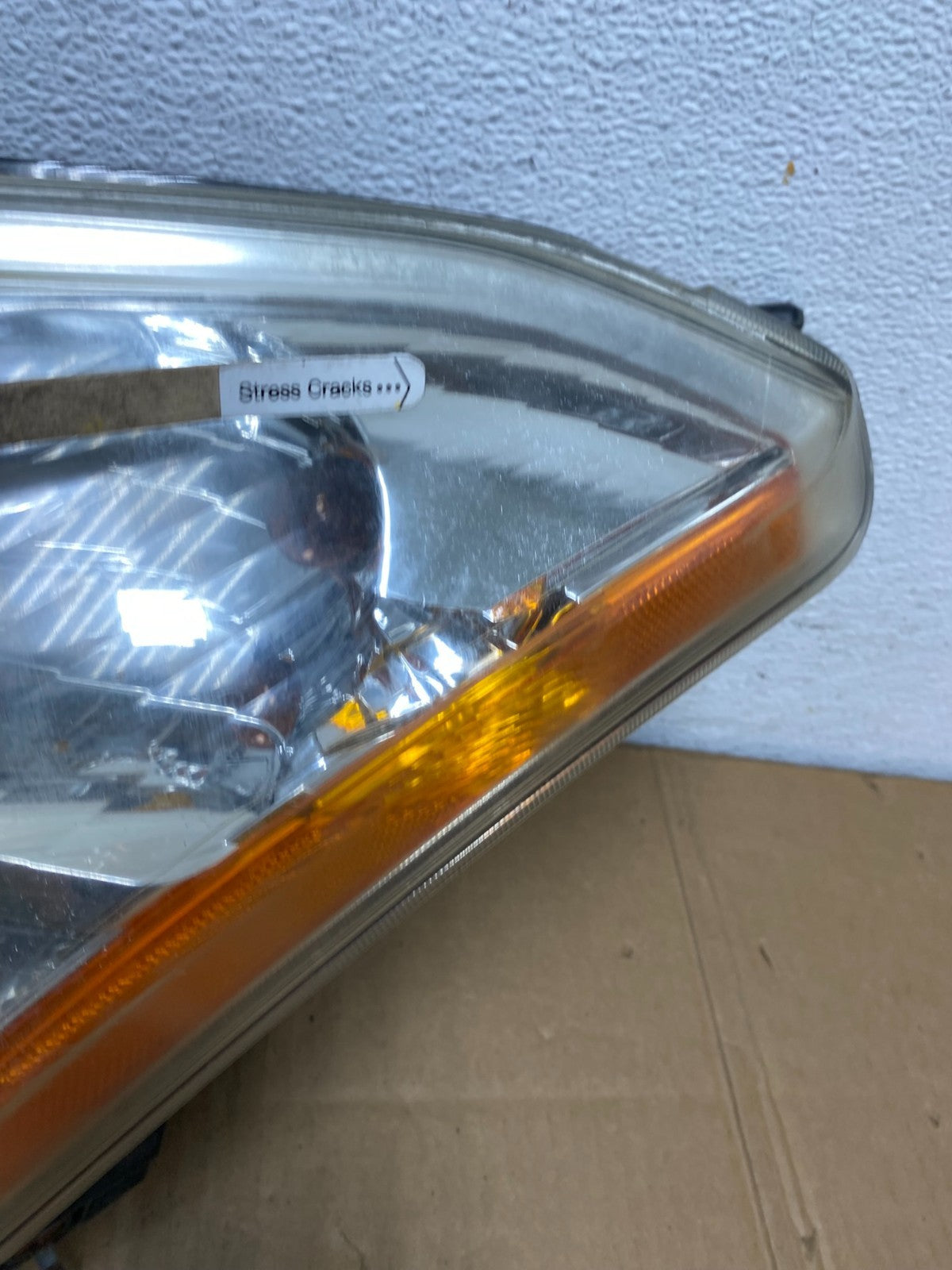 2008 to 2013 Nissan Rogue Left Driver LH Halogen Headlight AD0948 DW4