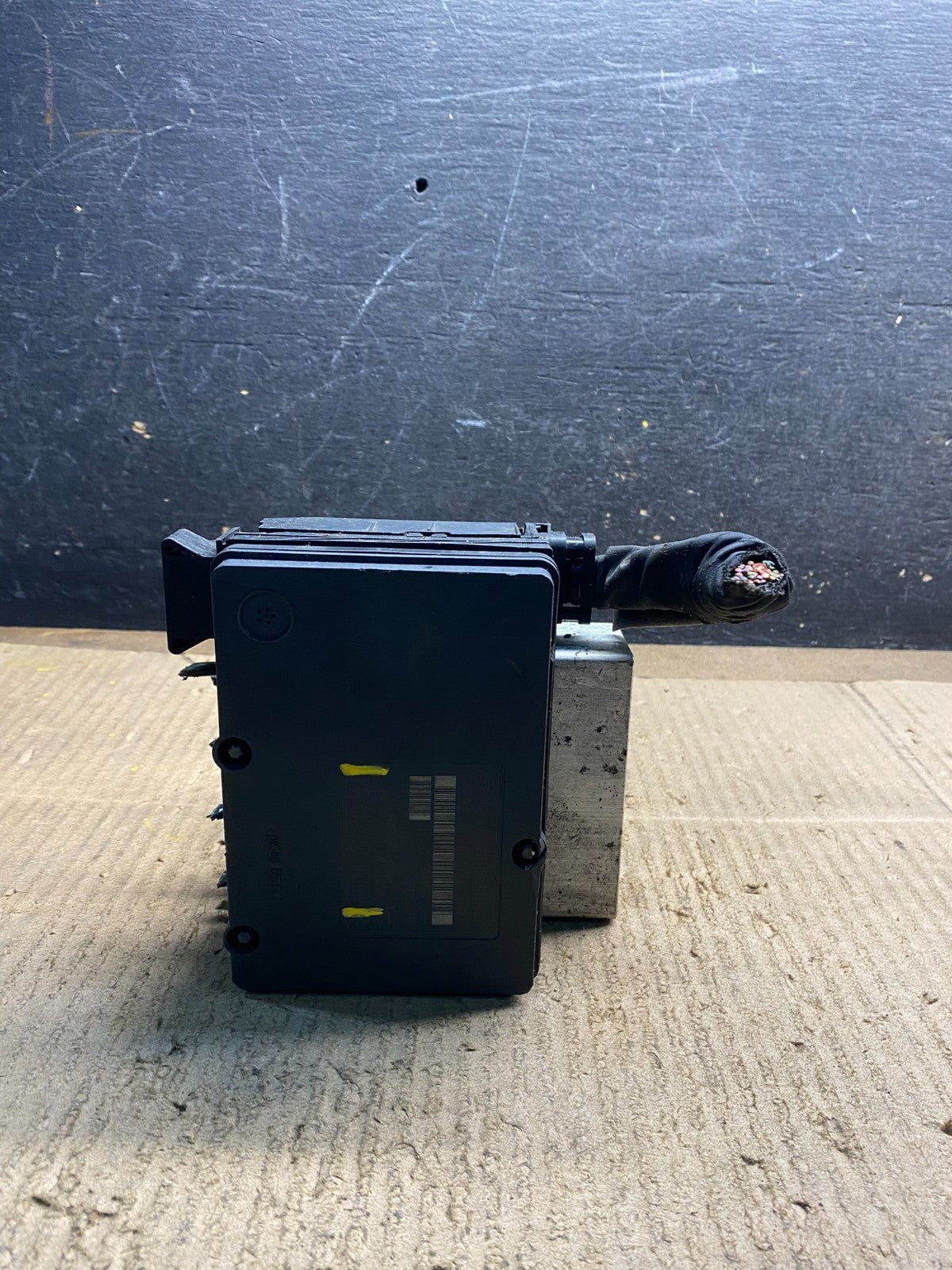 2005 to 2009 Mercedes W203 C230 CLK350 ABS Anti Lock Brake Pump Module Z0343 DG5