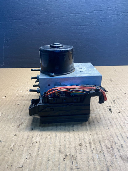 2002 to 2005 Mercedes CLK320 CLK500 ABS Anti Lock Brake Pump AB4373 DG3