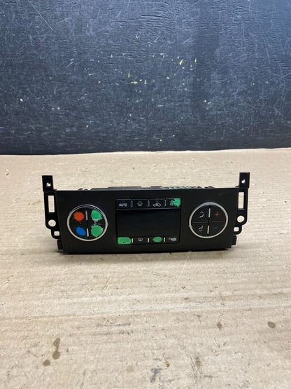2007-2011 GMC Yukon Tahoe Automatic Climate Temperature Temp Control AH3773 DG0