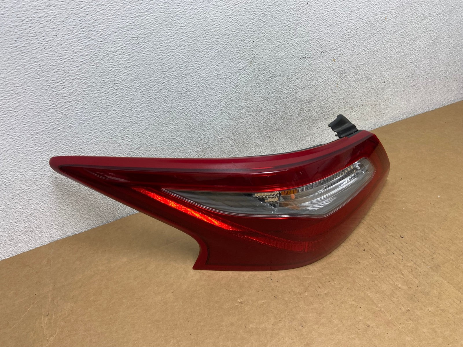 2016 2017 2018 Nissan Altima Left Driver LH Side Tail Light AD4496 LK2
