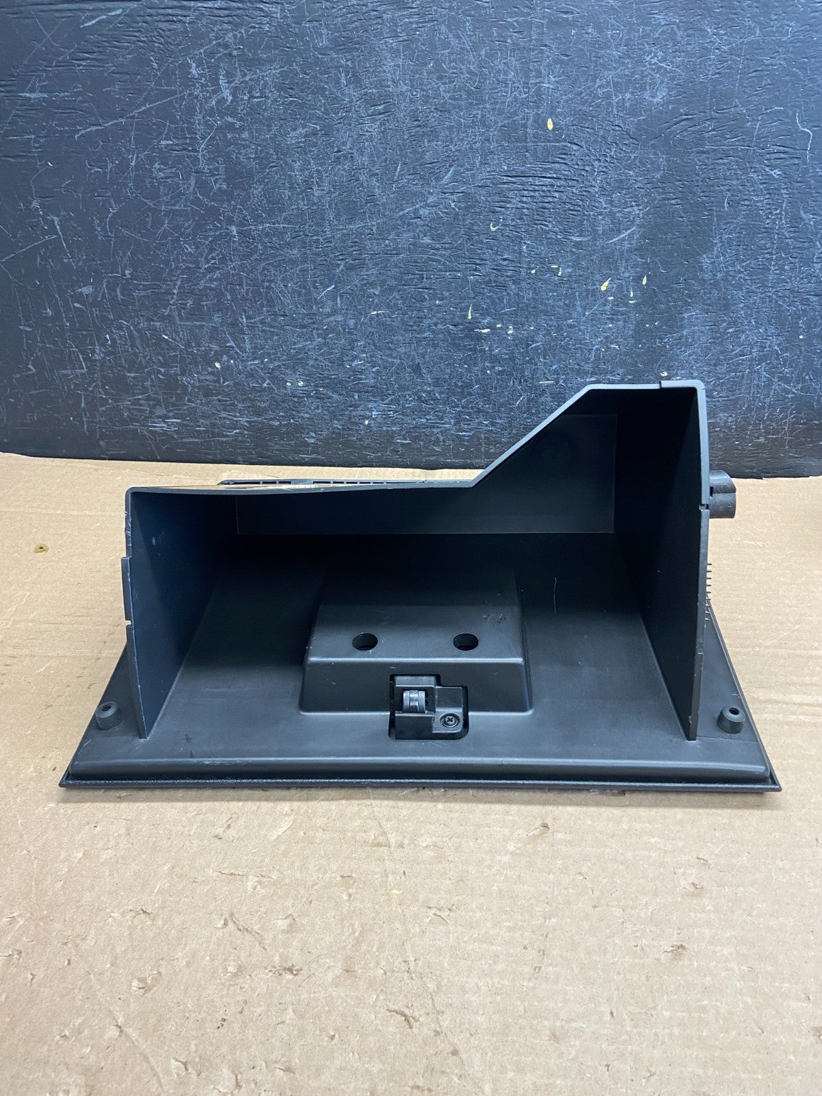 2004 to 2008 Ford F-150 Front Right Passenger Storage Glove Box af2616 DG5
