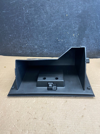 2004 to 2008 Ford F-150 Front Right Passenger Storage Glove Box af2616 DG5