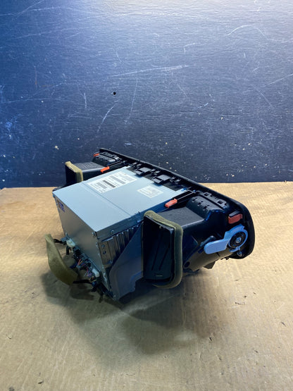 2009 to 2010 Acura TSX AM/FM CD Player Radio Audio System Air Vent AA3053 DG2