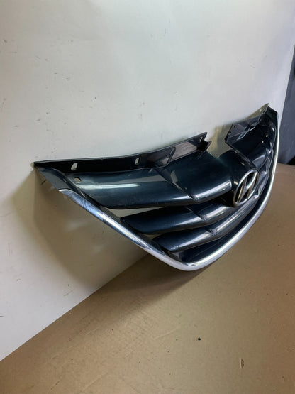 2011 to 2014 Hyundai Sonata Front Upper Grill Grille AI3958 DW2