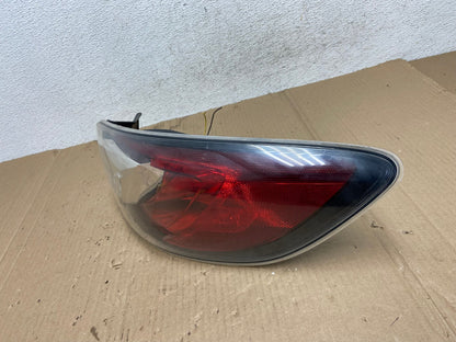 2010 2011 2012 2013 Mazda 3 Right Passenger Rh Side Tail Light AE8977 LK1