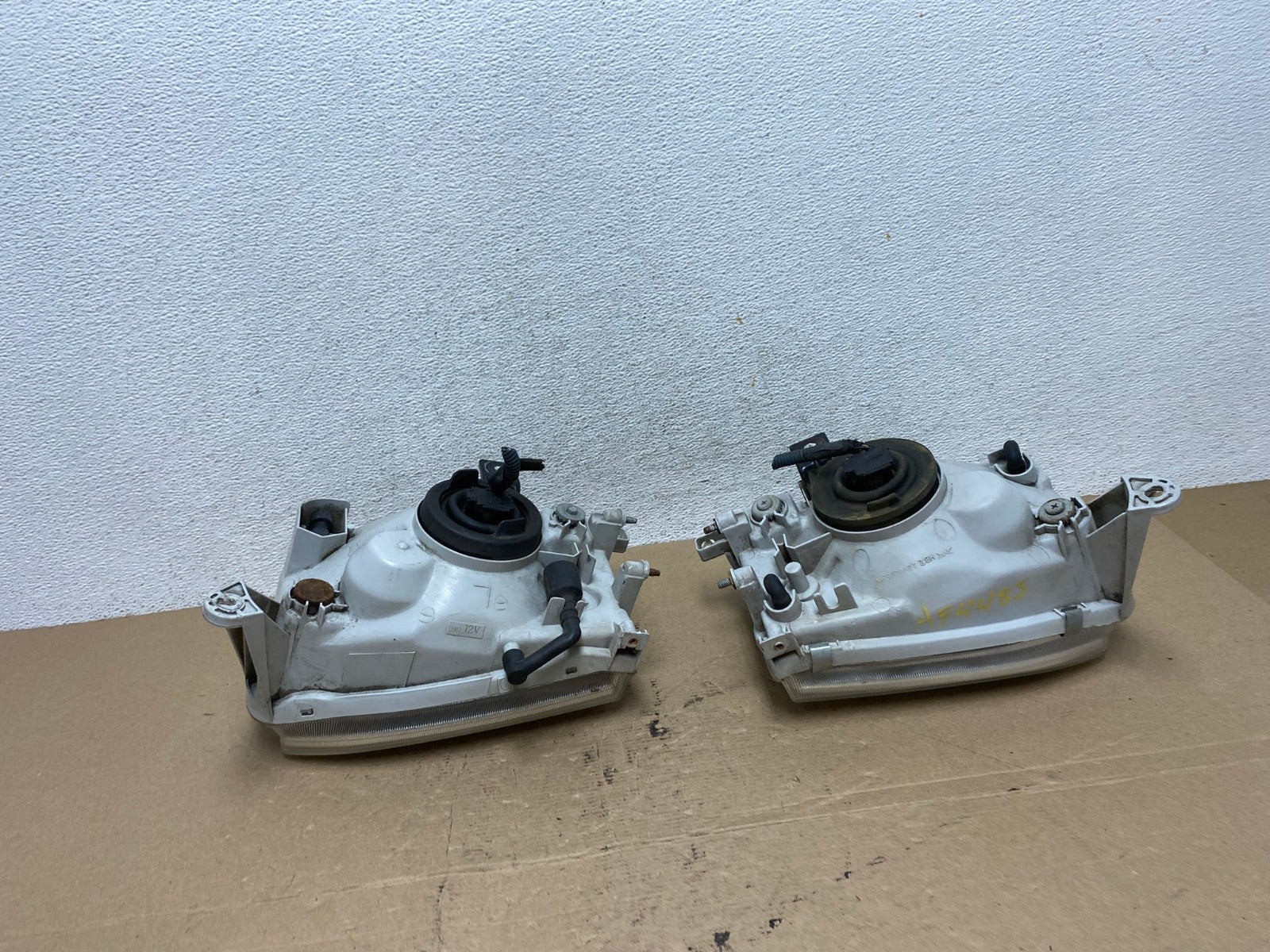 1999-2004 Nissan Pathfinder Left+Right Side Set Halogen Headlights AF4485 LK5
