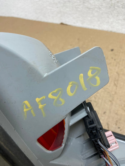 1996 - 1999 Mercedes-Benz E W210 E320 Left Driver Side Tail Light AF8018 LK5