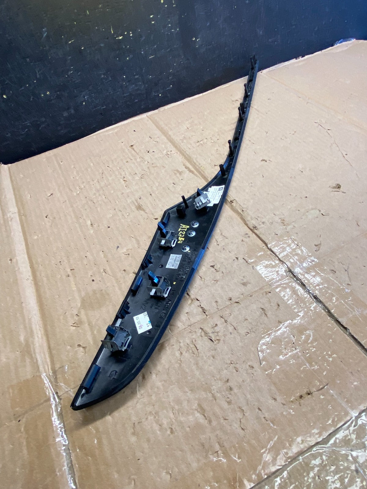 2009 to 2012 Audi A4 -Center Console Dash Radio Display Trim Bezel AI2754 DG2
