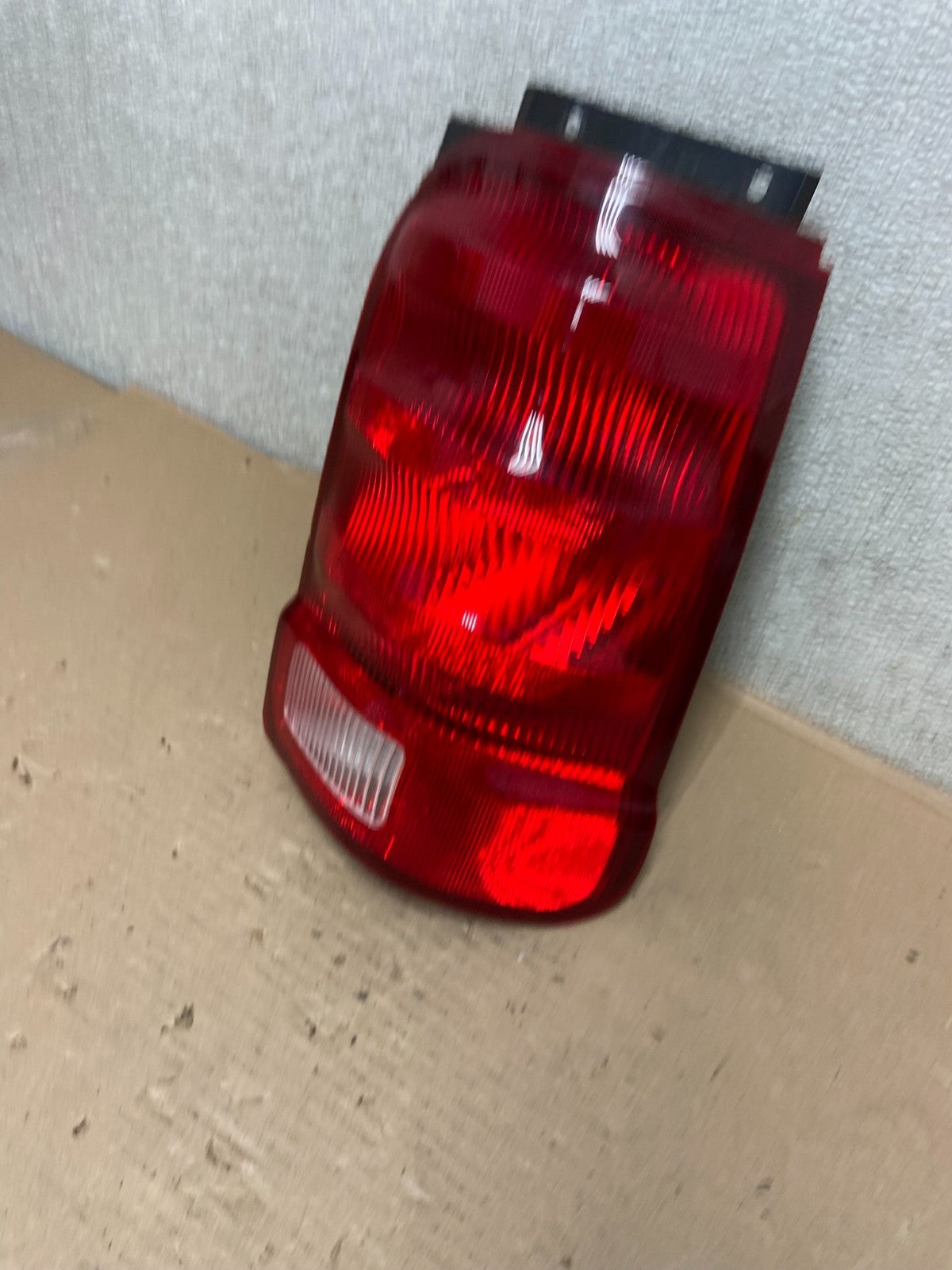 2001 - 2003 Ford Explorer Sport Right Passenger RH Tail Light AA9950 LK1