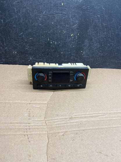 2003 to 2006 Chevrolet Silverado HVAC Heater Climate Control Module AF1837 DG0