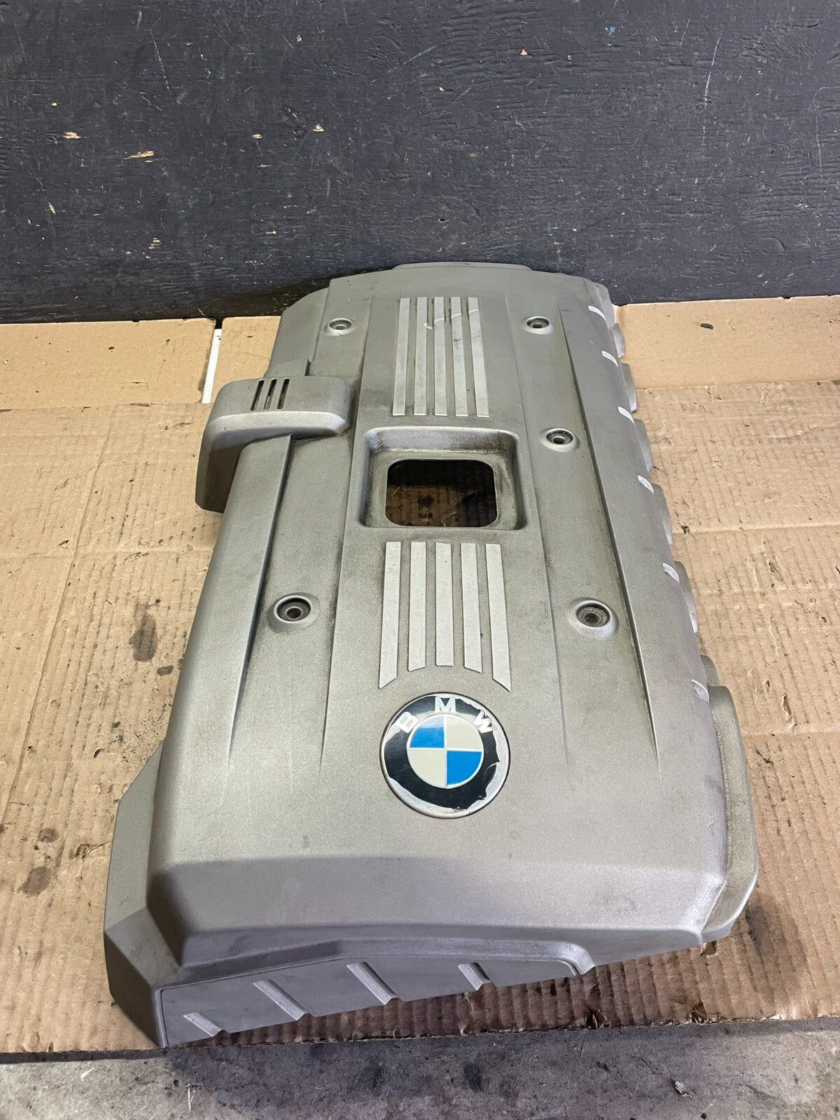 2007 to 2011 BMW 328i 528i Plastic Engine Cover Shield M2704 PS0