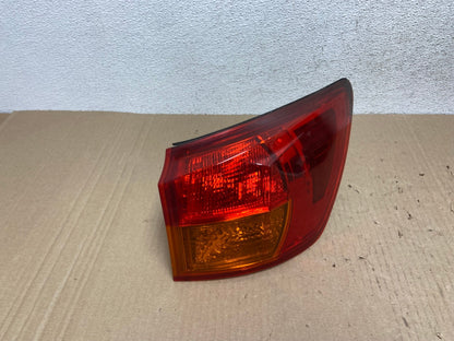 2006-2008 Lexus IS250 Right Passenger Rh Side Outer Tail Light AE9660 LK2