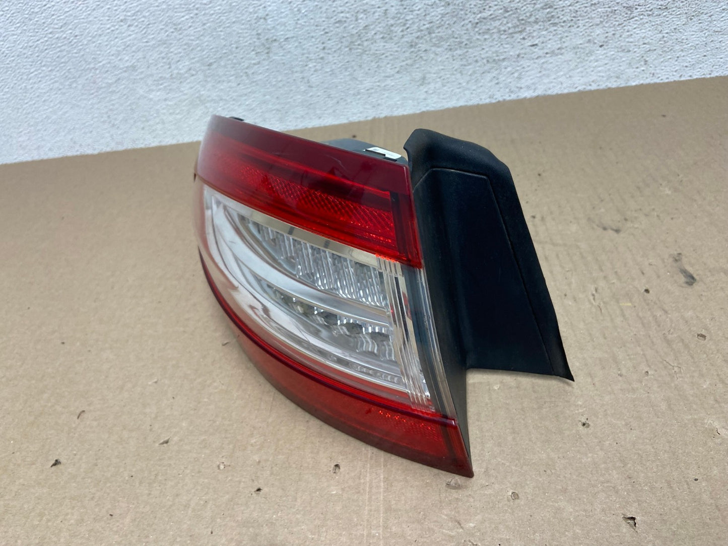 2013 to 2016 Ford Fusion Left Driver LH Side Tail Light AE6970 LK1