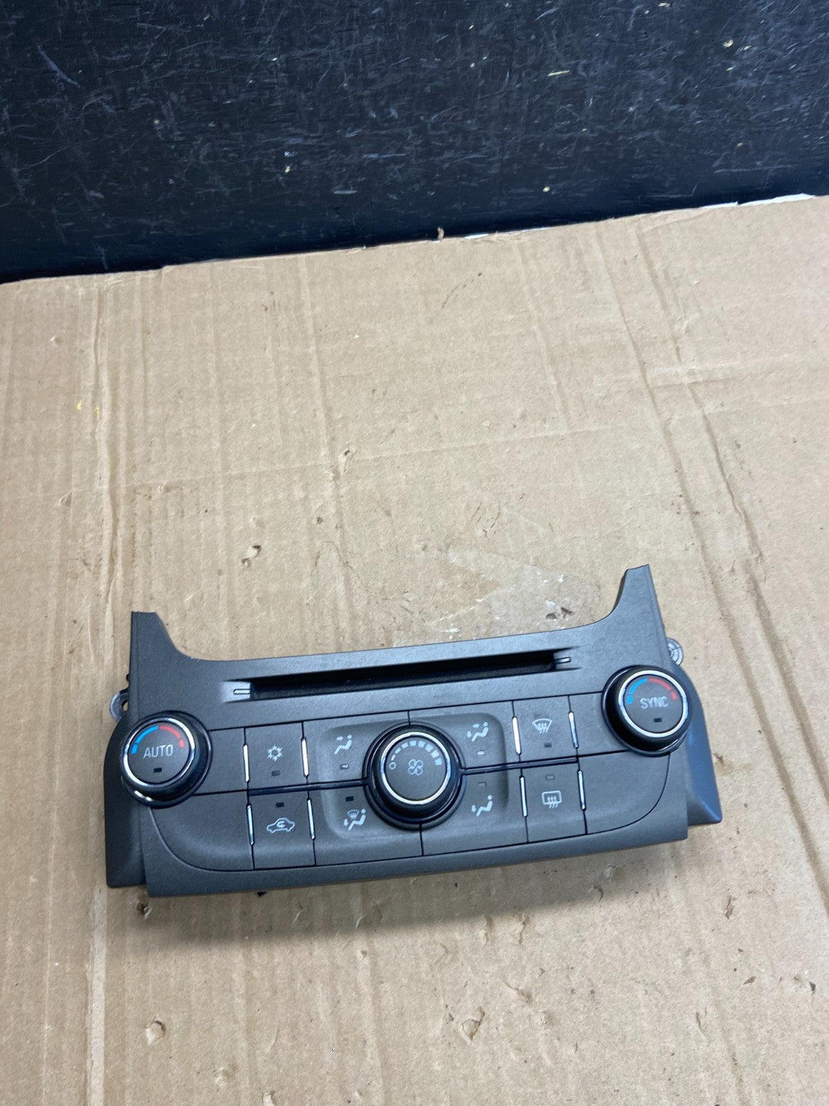 2013 Chevrolet Malibu AC Heat Temperature Climate Control AD7181 DG0
