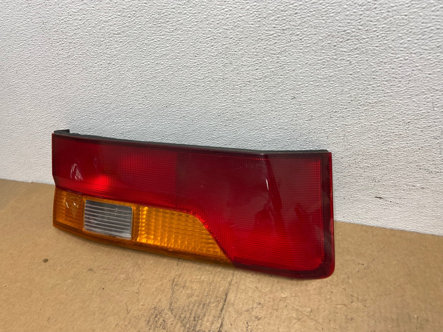 2002 2003 2004 Honda Odyssey Left Driver LH Side Tail Light Inner Oem AC3703 LK1
