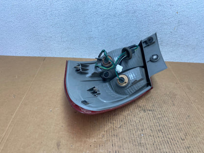 2008 to 2015 Nissan Rogue Left Driver Lh Side Tail Light AE0363 LK3