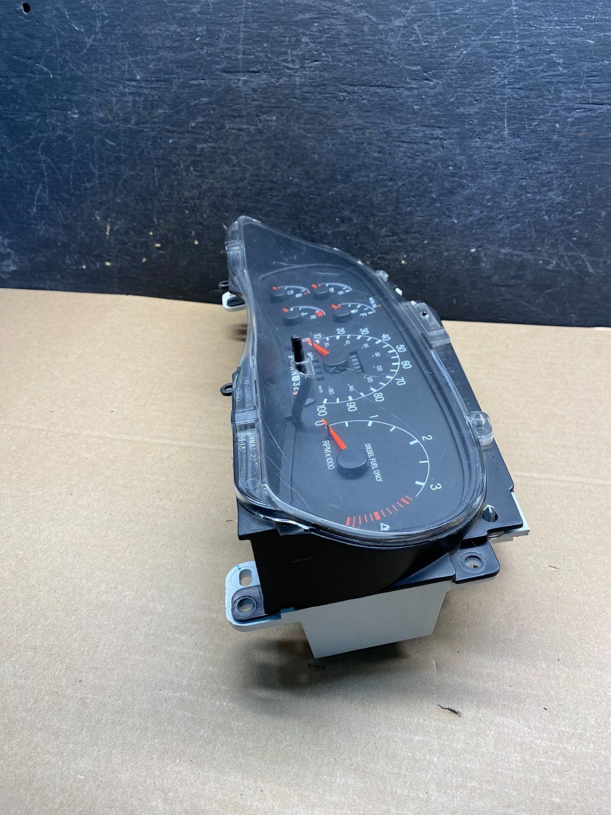 1999 - 2001 Ford F250 F350 Speedometer Cluster Gauge ah9736 DG3