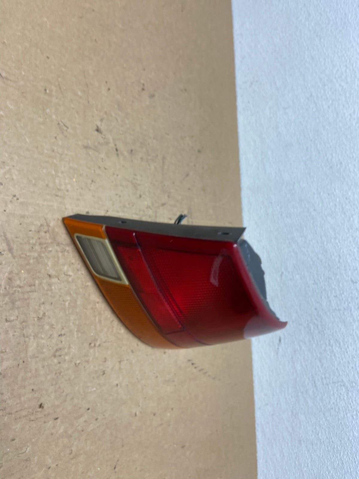 1997-1999 Saturn SL SL1 Sedan Right Passenger RH Side Tail Light OEM AC1474 LK2