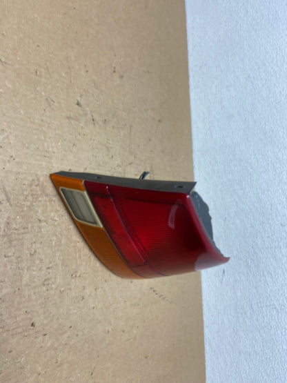 1997-1999 Saturn SL SL1 Sedan Right Passenger RH Side Tail Light OEM AC1474 LK2