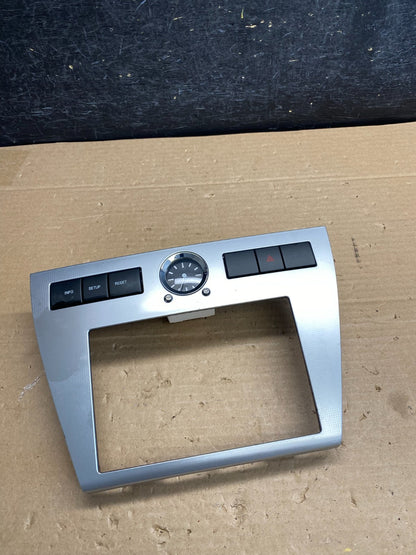 2006 to 2009 Ford Fusion Center Dash Radio Clock Bezel Trim AG5292 DG0