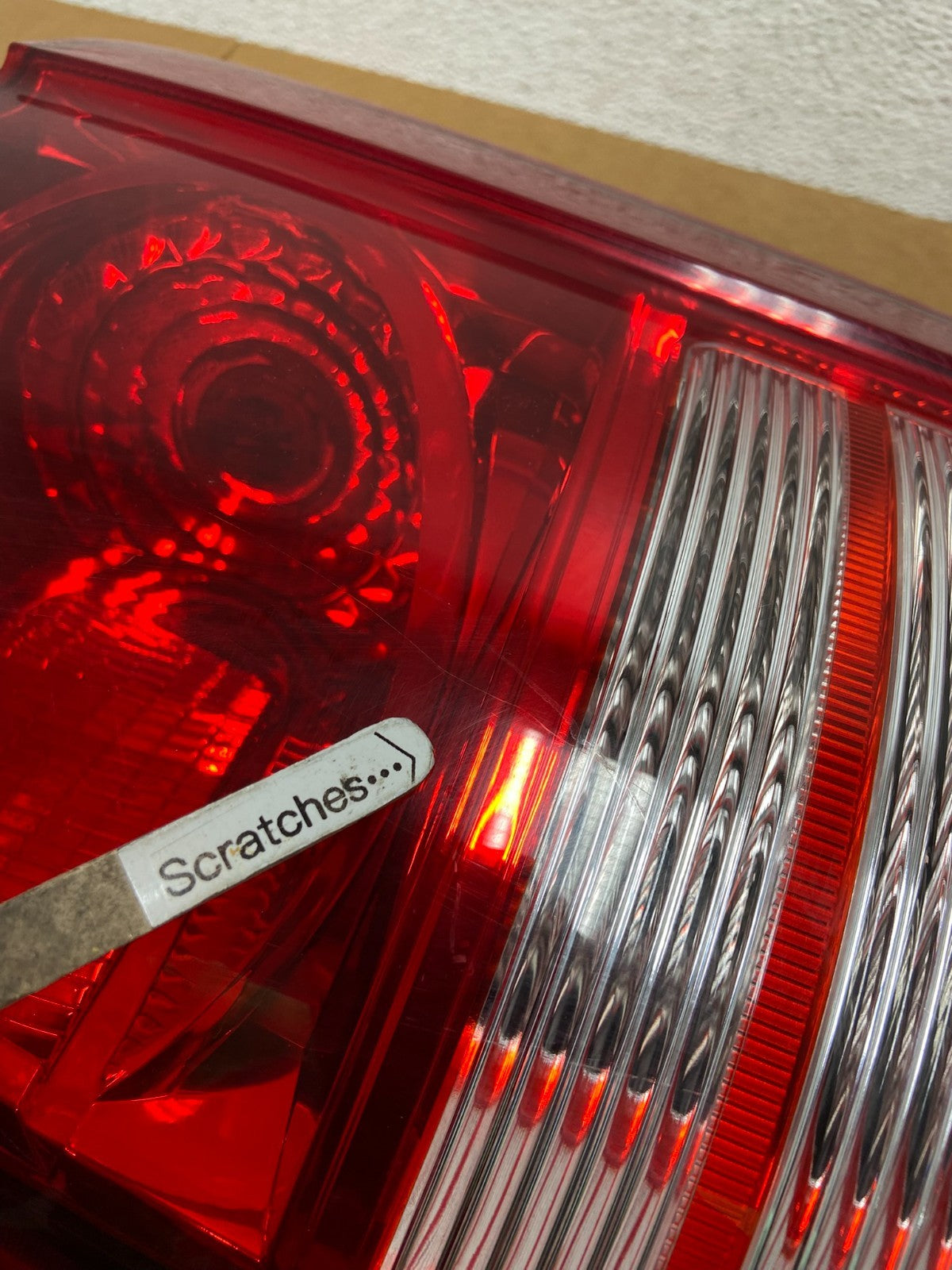 2008 - 2010 Chrysler Town And Country Right Passenger Tail Light AD8870 DW3