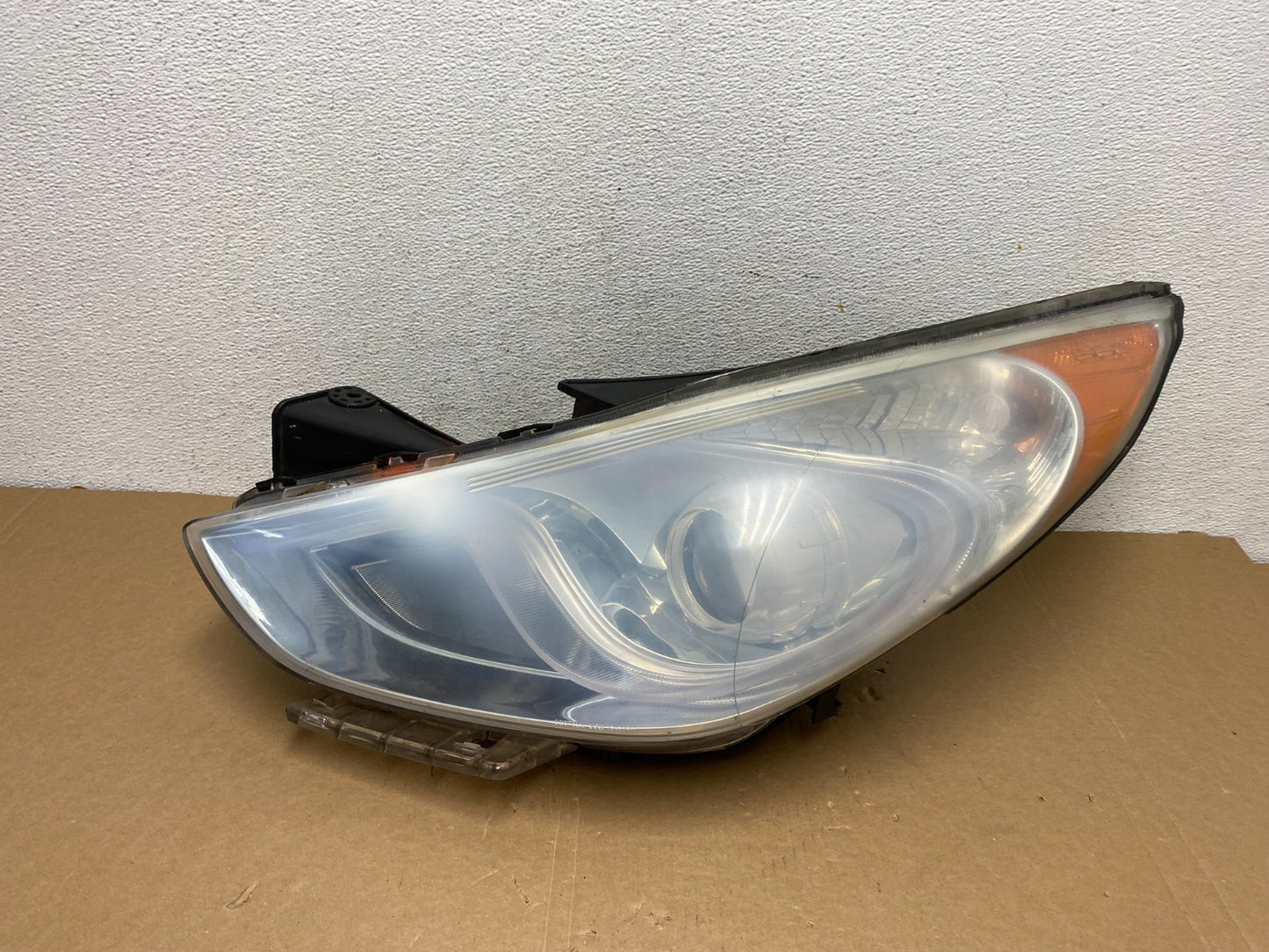 2011 - 2015 Hyundai Sonata Hybrid Left Driver Lh Halogen Headlight AD7871 DW0