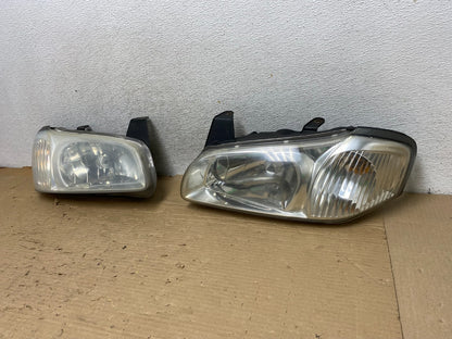 2000 to 2001 Nissan Maxima Left + Right Set Halogen Headlights AG8322 DW2