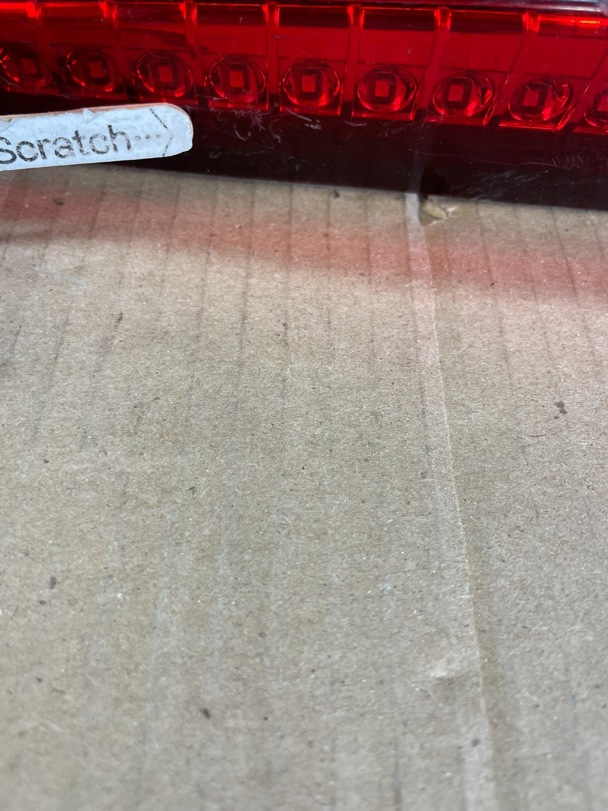 2008-2013 Cadillac Cts Sedan Trunk Lid 3rd Third Brake Tail Light ac1973 DG4