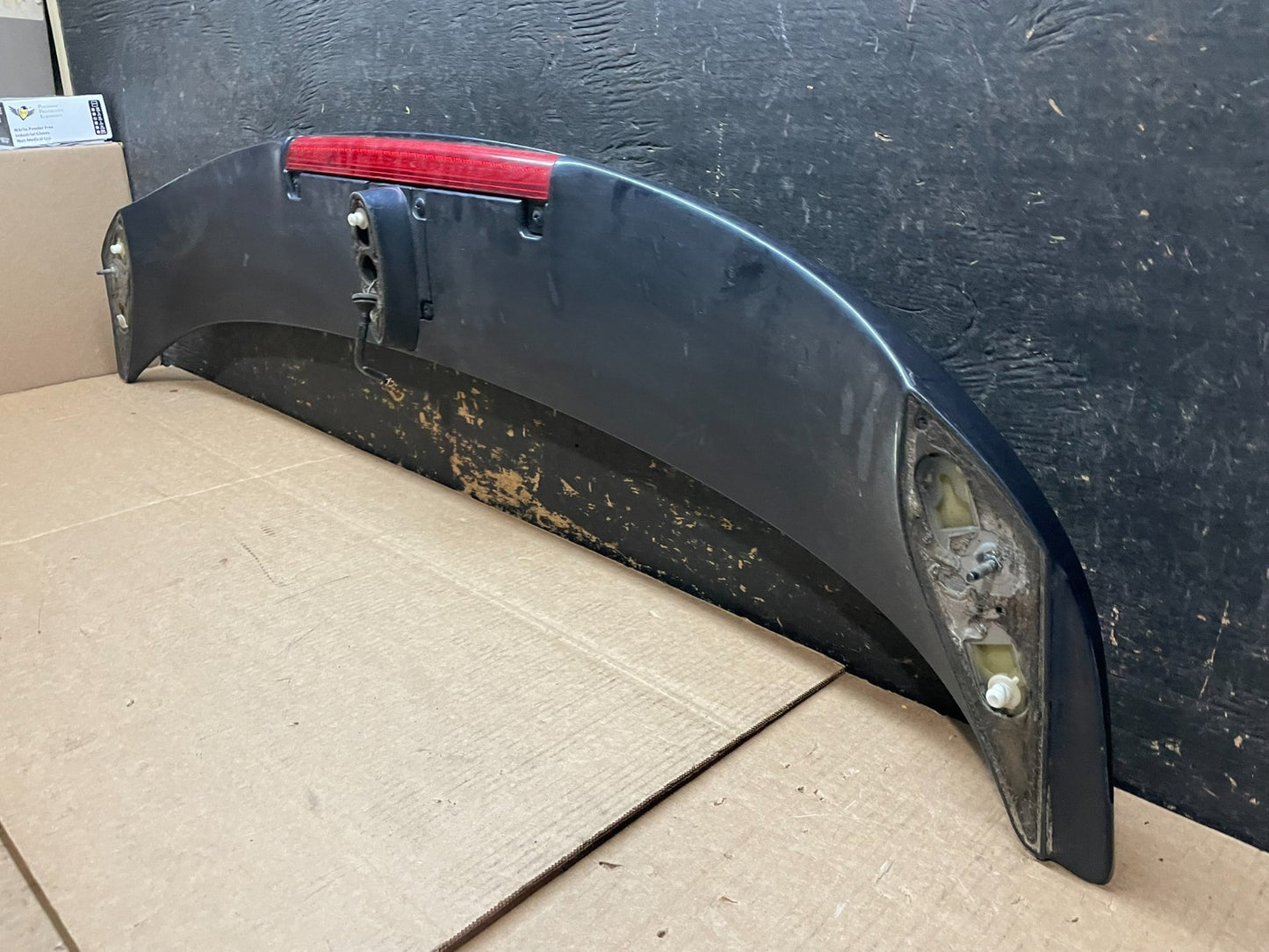 2000 2001 2002 2003 Nissan Maxima Rear Spoiler Wing OEM Y9360 DG7