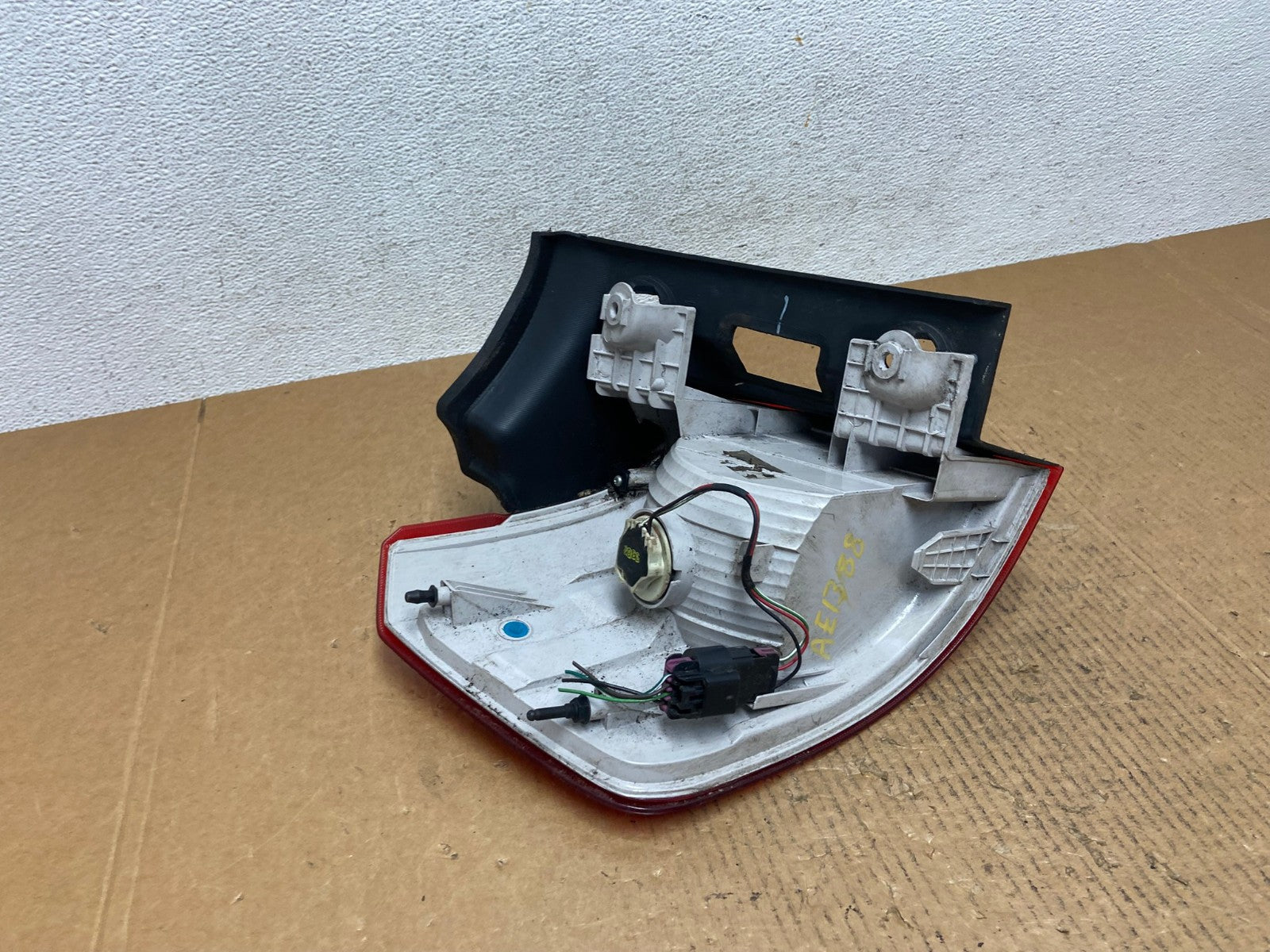 2010 to 2017 GMC Terrain Halogen Right Passenger Rh Side Tail Light AE1388 LK5