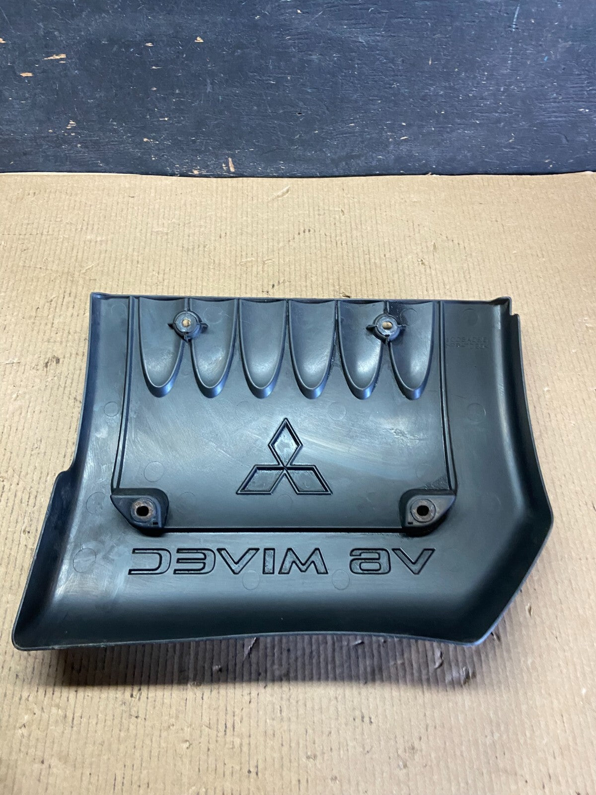 2007 to 2020 Mitsubishi Outlander GT 3.0L V6 Mivec Engine Cover n8310 DG5