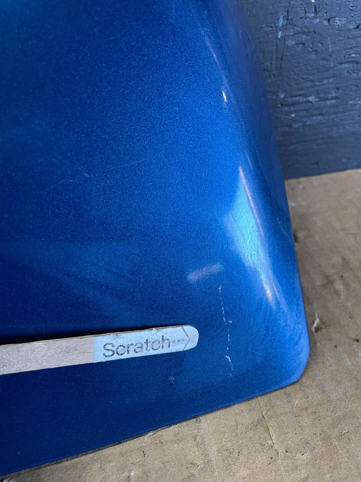 2011 to 2016 Chrysler Town & Country Rear Back Wing Spoiler ab7865 DG3