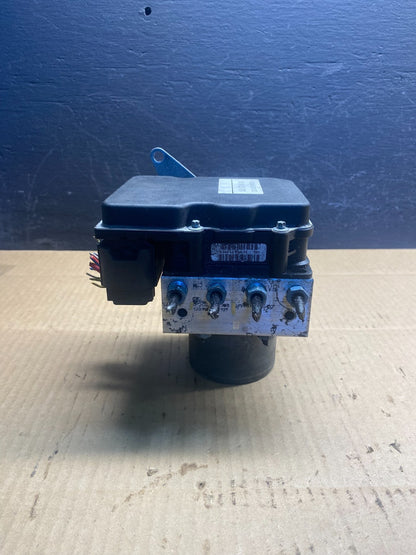 2007 to 2013 BMW 328i ABS Anti-Lock Brake Pump 3451 6780161-01 AD0467 DG4