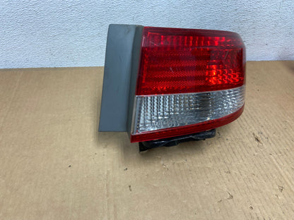 2003 to 2004 Honda Accord Sedan Right Passenger Rh Side Tail light AD0892 LK2