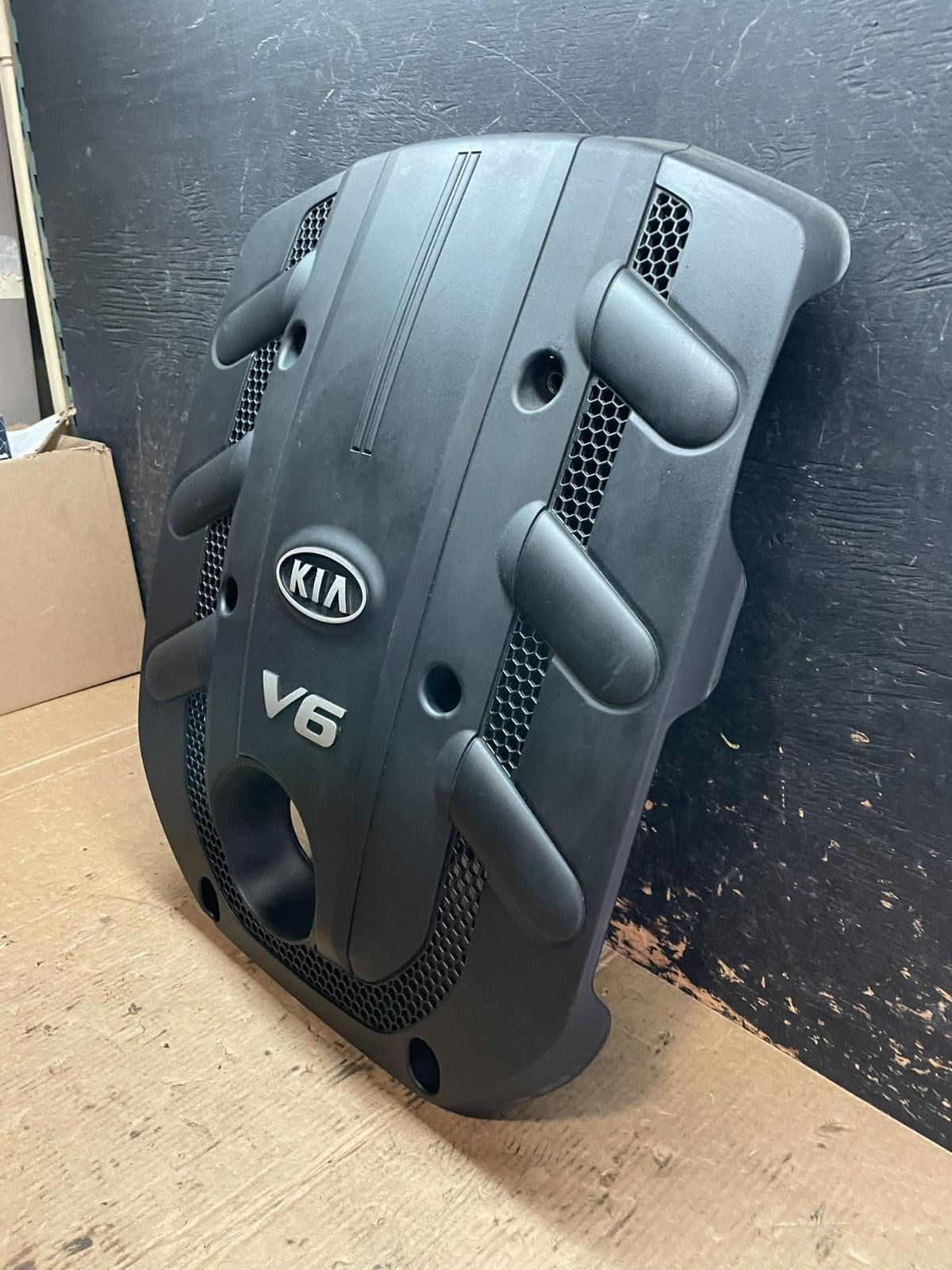 2007 to 2009 Kia Amanti Engine Motor Cover V6 OEM Z6025 DG2