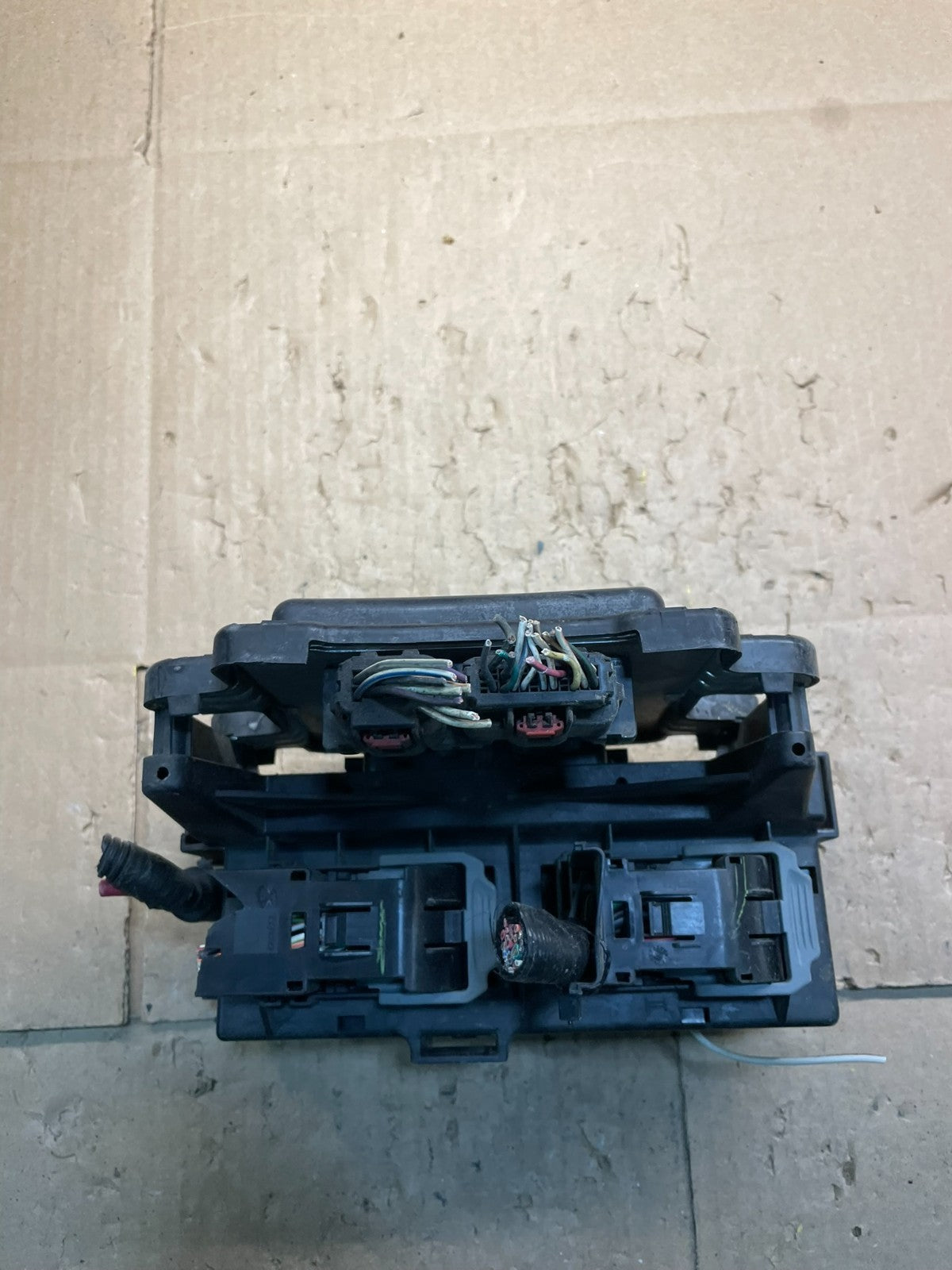 2005 Jeep Grand Cherokee BMC Body Module Power Fuse Box Relay W1415 DG6