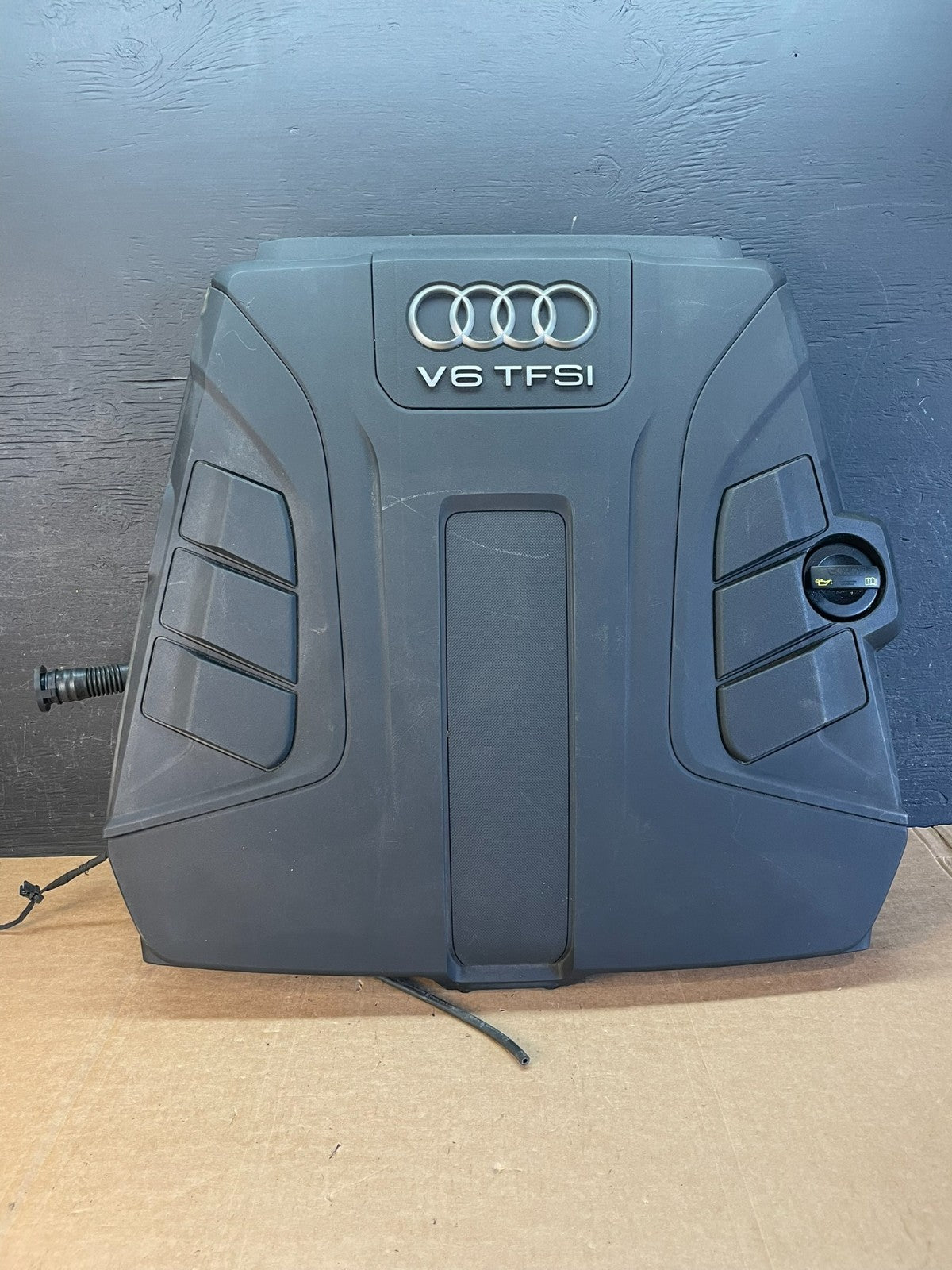 2017 to 2019 Audi Q7 3.0L Engine Cover Air Intake Cleaner Filter Box AE83580