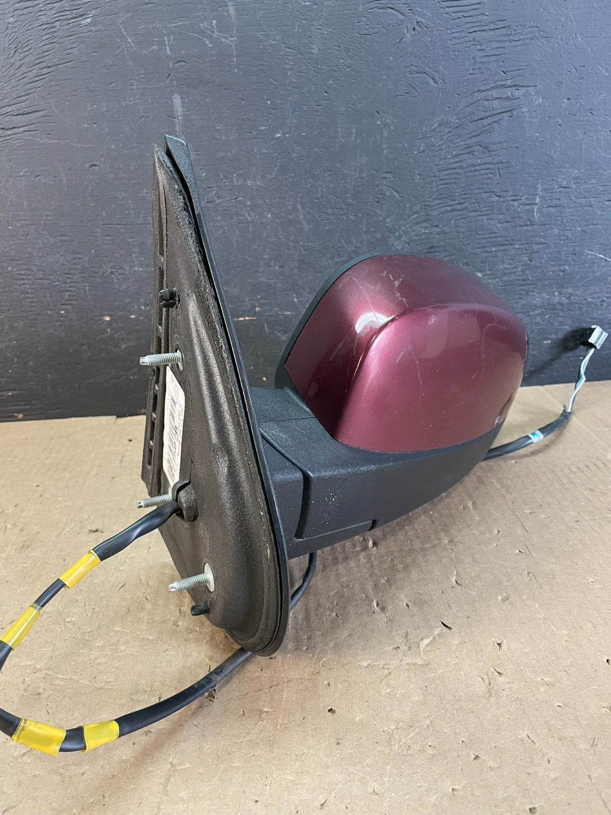 2007 to 2013 Chevrolet Tahoe Silverado Suburban Left Driver Mirror AD5873 DW1