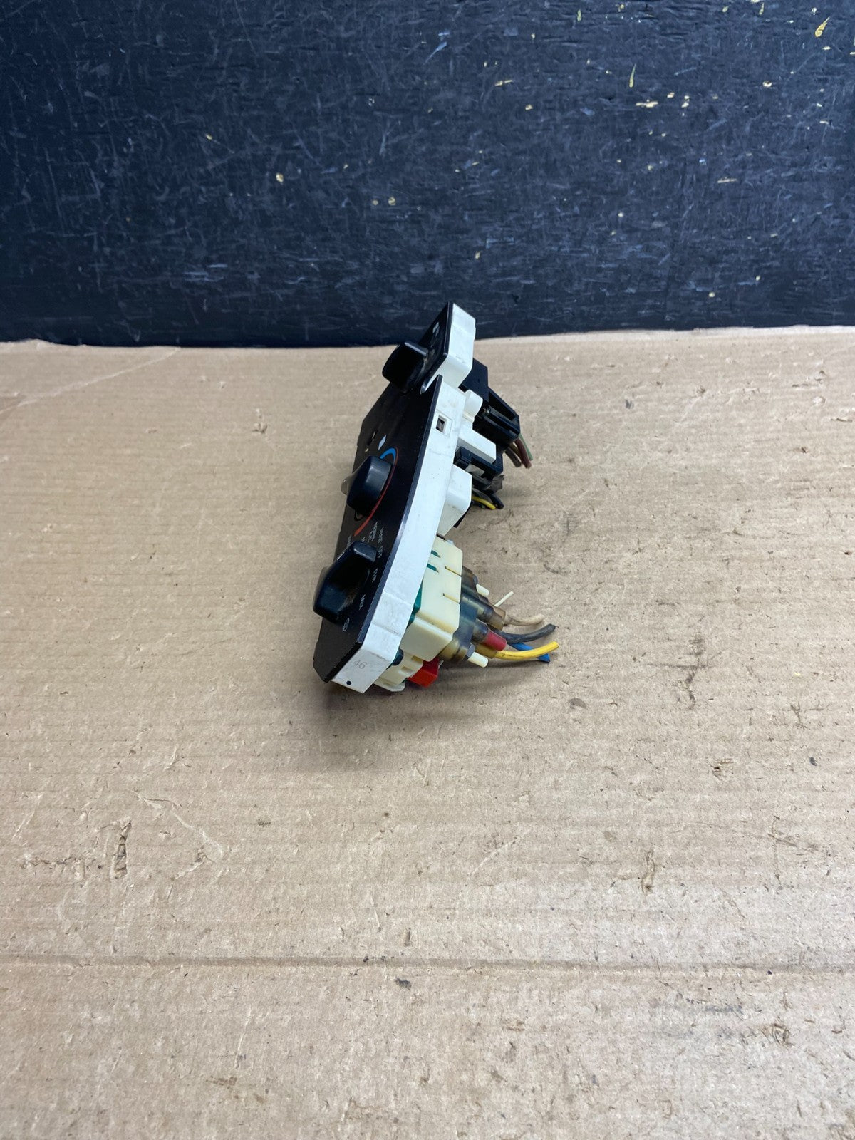 1997-2014 Ford Van Econoline E150 E250 Heater Climate Fan Control AH3953 DG2